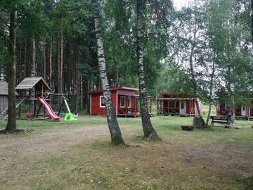 Фото номера Четырехместный номер с террасой Кемпинги Lazdininku poilsiaviete (Camping) г. Darbėnai 27