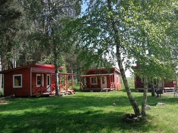 Фото номера Четырехместный номер с террасой Кемпинги Lazdininku poilsiaviete (Camping) г. Darbėnai 4